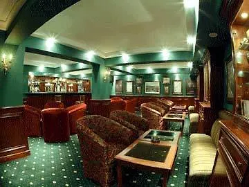 Lancaster Raouche Hotel Beirut